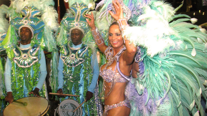 Samba 4 im Einsatz. Foto: <a href="http://commons.wikimedia.org/wiki/File%3ALu%C3%ADza_Brunet_Imperatriz_2008.jpg" target="_blank">Reina Imperatriz</a> / <a href="http://creativecommons.org/licenses/by/2.0" target="_blank">CC-BY-2.0</a>