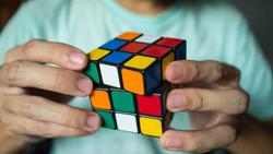 Wie löst man mit SQL einen Zauberwürfel?