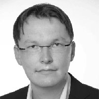 Dr. Tobias Nestler